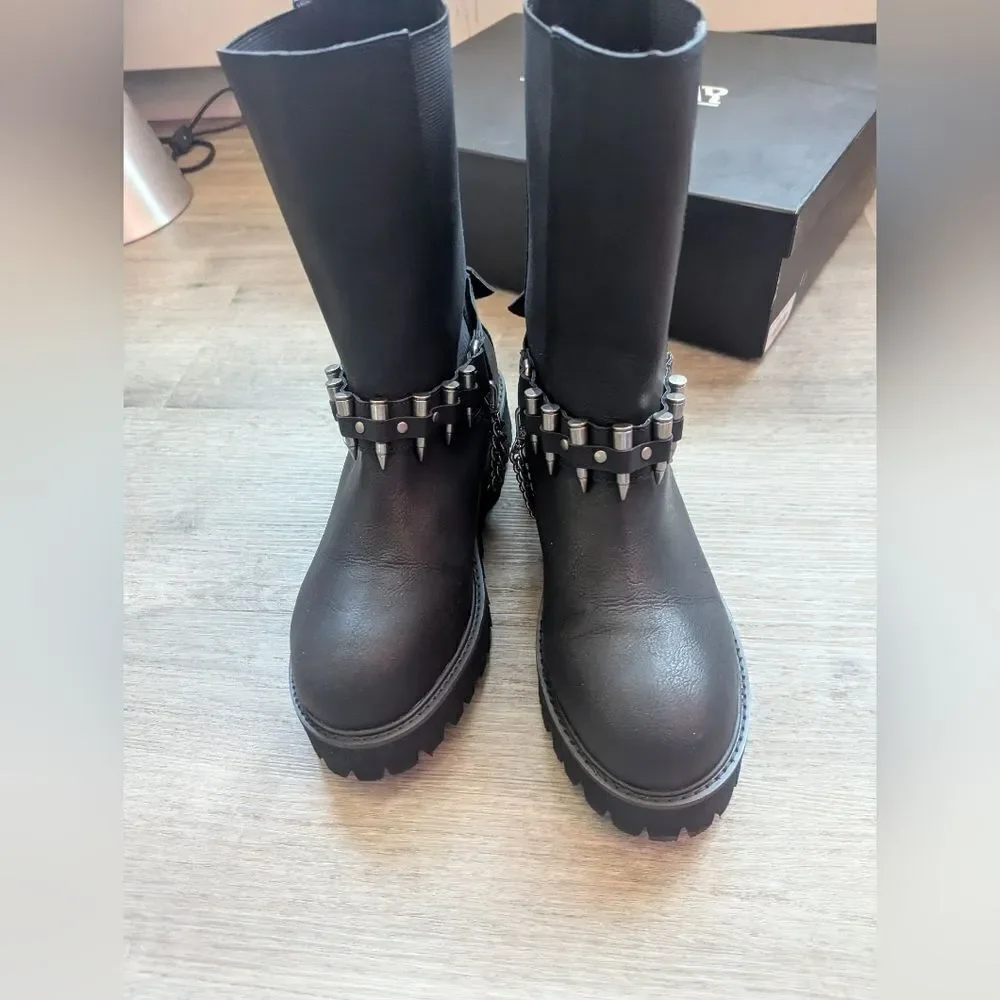 FIRM! NEW IN BOX! Killstar Deadman's Boots